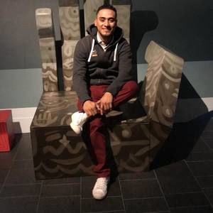 Meet your Posher, Noe